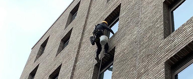abseil cleaner
